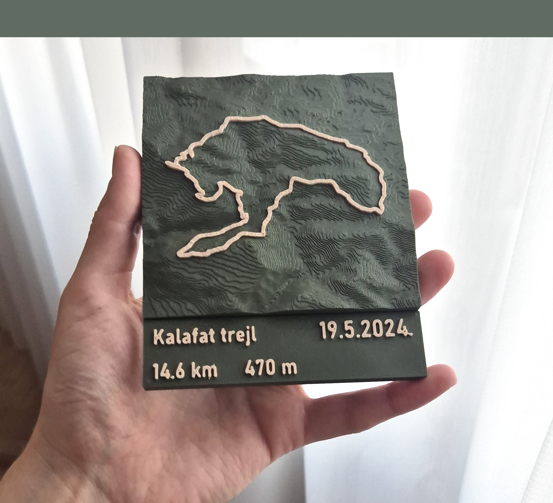 Na dlanu (10×10cm)